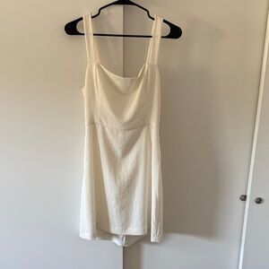 Mini White Sleeveless Dress with tie in back